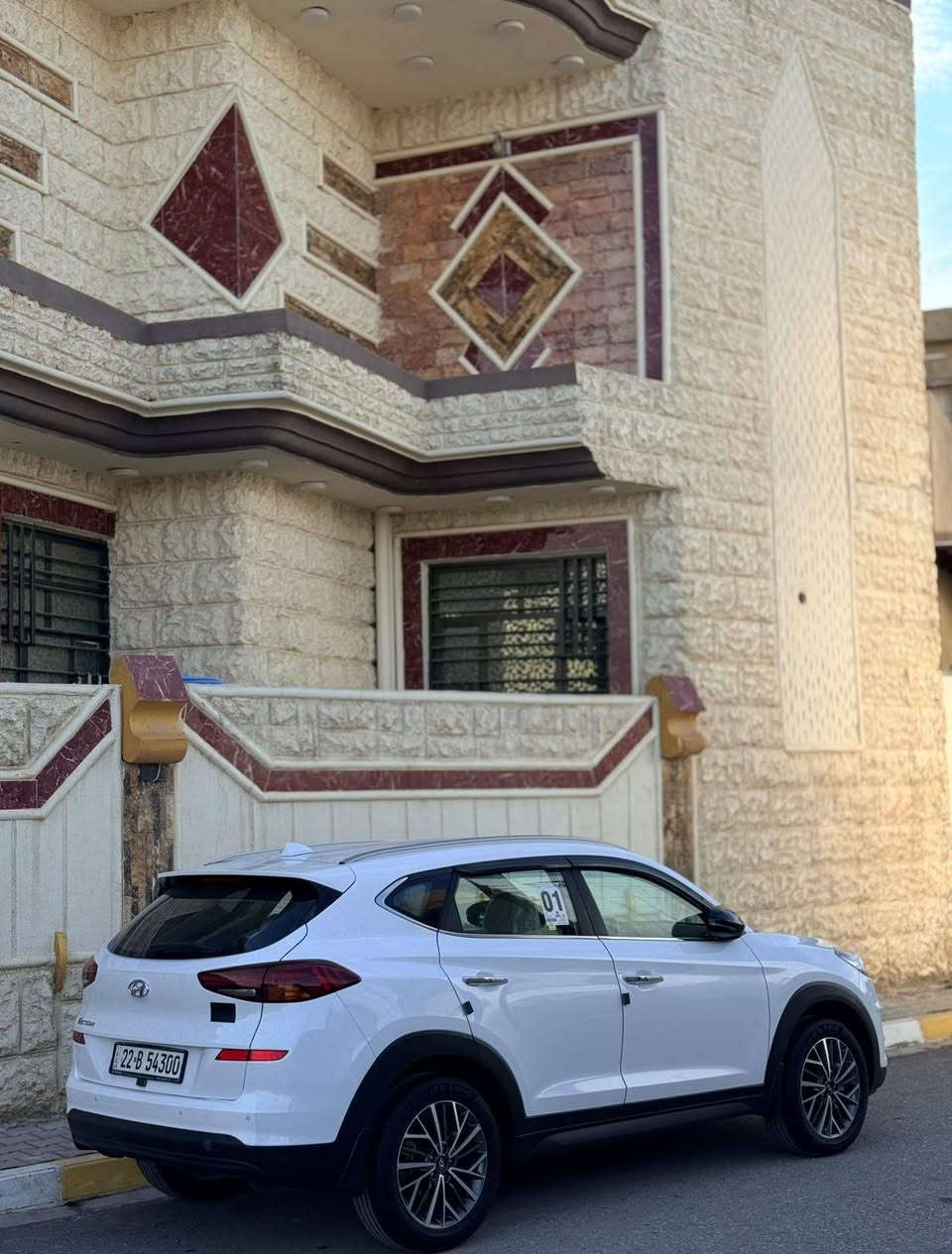 سلام عليكوم توكسان2019 رقم اربيل نكليزي جديد بسمي حد ٢٠٣٠كفاله من صبغ وتبديل وبارد حته دعميه مَصفات فول فول بس  بدون فتحه ماشيه ٥٩ الف من شركه يمنه سبير ول عده كله وضع شركه ما نازل  سياره جديد حيل وبل عافيه علا ياخذها سعر 213وبي مجال نشالله مكاني كركوك ***********ابو يوسف
