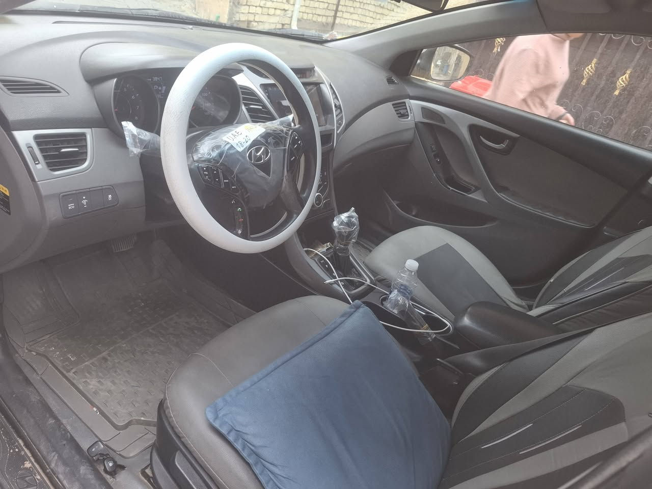 سلام عليكم النترا ٢٠١٥ امريكي تحكم جهتين  سيارة ليبل واحد حادثه جاملغ يسره وحافه بنيد ضرر بسيط راس شاصي سيارة حداديه جاهزه   سيارة جاهز على اخر حبايه تخم تاير وويل جامه مبدل طابوكه بيه سيارة  مصفره هيئه وغرامات بسمي سيارةة
سيارة بيه سونار  بس يشتري يسوي هم سونار 
نقص بيه بوشه خلفيه يمنه 
بغداد الكريعات قرب حسينيه ابو تراب  / والشعب 
*********** 
سعر ١١٣ وبيه مجال
