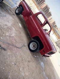 ورشة صبغ • بصرة زبير