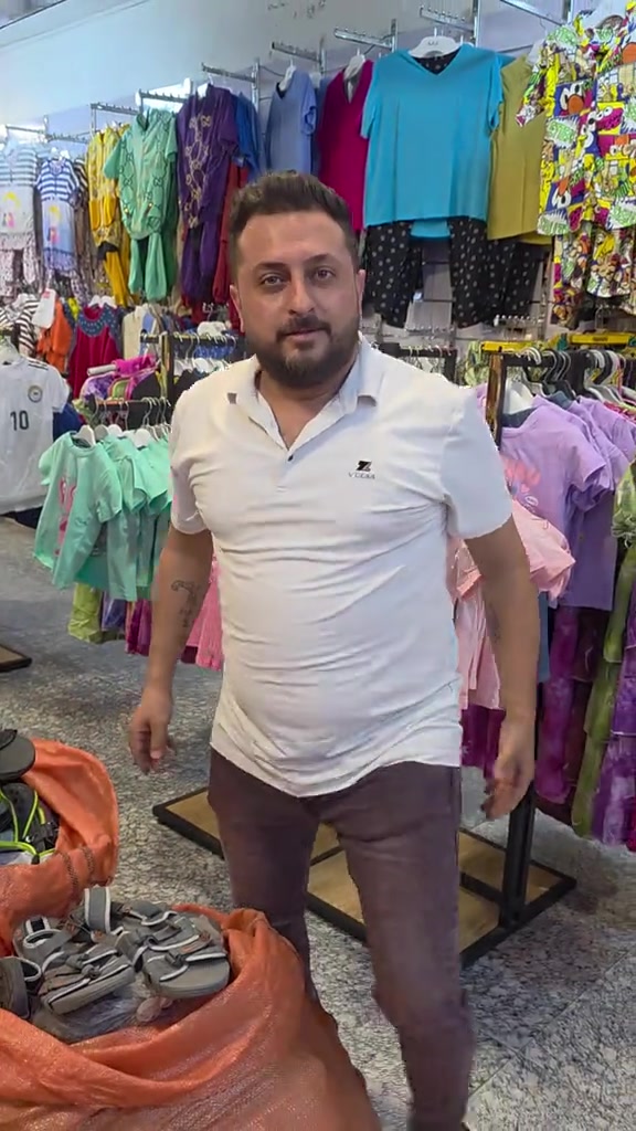 ارقام خدمة التوصيل المنزلية *********** المفروشات *********** غذائية *********** مجمع العروض العنوان بغداد الكريعات مجاور حسينية الزهراء نهاية شارع البلام
