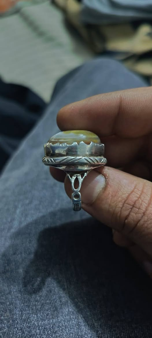 سلام عليكم عقيق يماني قديم مصور للبيع اي تفاصيل خاص


**إذا كنت صاحب هذا الإعلان وتريد حذفه لأي سبب، رجاءا أرسل رسالة إلى الدعم الفني**