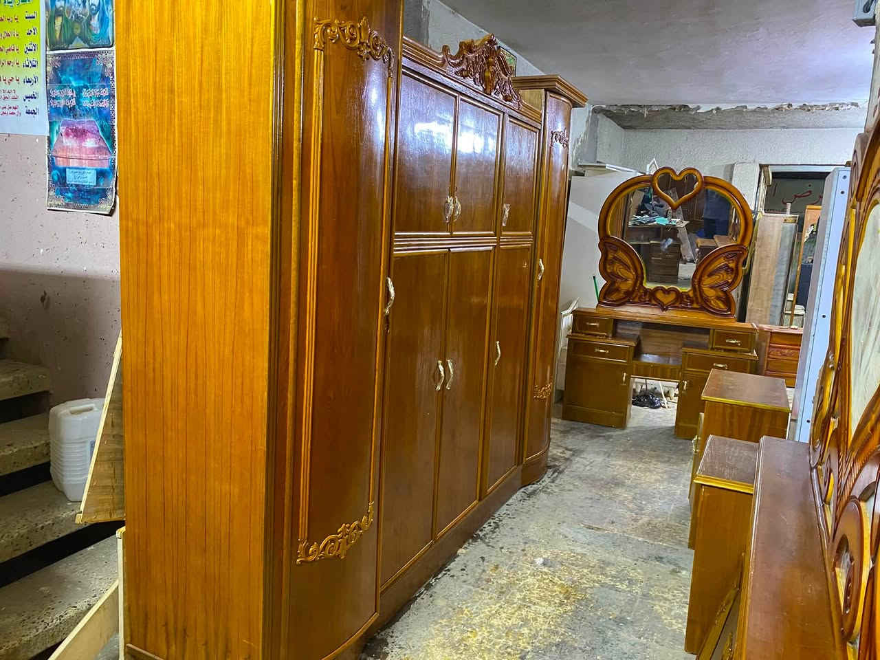 غرفه صاج للبيع بسعر 700وبيها مجال عنوان بغداد شراي تواصل خاص ***********
