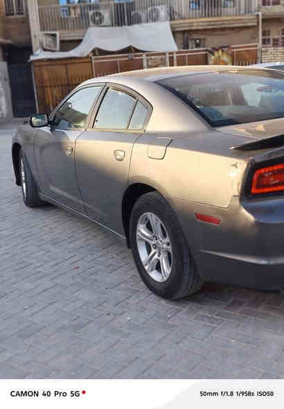 سلام عليكم 
للبيع جارجر مديل 2012 كلين رقم بغداد تحويل مباشر
سياره مكوفوله عده باب السايق مرشوش كلير بدون فتح
بجم كبس كير ومكينه مكفولات محرك هسه شاده جديد ما مفتوح مال كصه تخم تاير جديد صدر امامي خلفي كله جديد هسه مبدل سياره ما بيهة نقص برغي مكان سياره بغداد البلديات سعر سياره   143 بيه مجال بصيط 
رقم ***********
