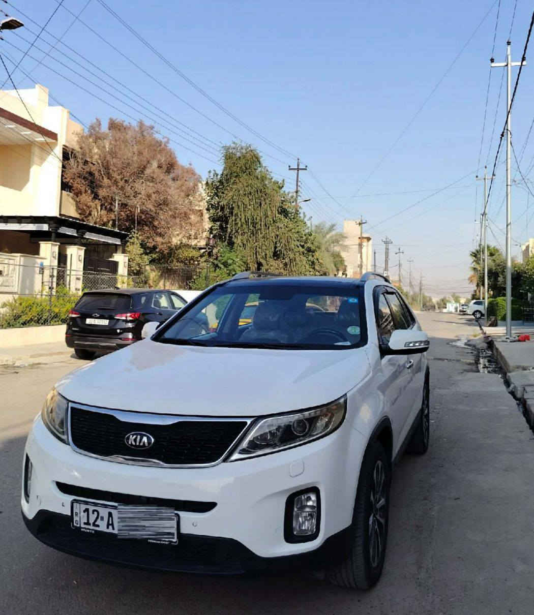 سورنتو2013 شكل 2014
خليجي فول مواصفات محرك 6 سلندر 

مواصفات: بصمة تشغيل - بصمة أبواب - بانوراما - كشن كهرباء - تحكمات ستيرن - كامرة خلفية - حساسات خلفية - حساسات أمامية - مري شفط - اشاير بالمري - نظام ايكو اقتصادي - كشنات قماش - كيج الكتروني - زراگات لايتات - شاشة بلادي - تبريد شاشة.

السيارة مكفولة ما عدا شبر بارد بالبنيد.

السعر :188 وبيها مجال بسيط 

للاستفسار اكثر التواصل على الرقم : ***********
