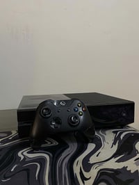 اكس بوكس ون • للبدل • ٥٠٠ جيجا