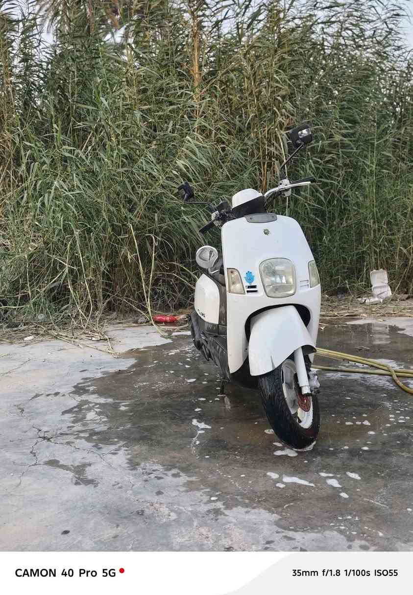 سلام عليكم درجة البيع ماكس بوليس حلوه الدرجه كل شغل سلف هندر  كهربائية  كله شغل درجة مفتوحه مر واحده  مكان سعر ال درجة ٥٥٠وبيه مجال ال درجة حله حي الجزائر وهذ رقمي ***********
