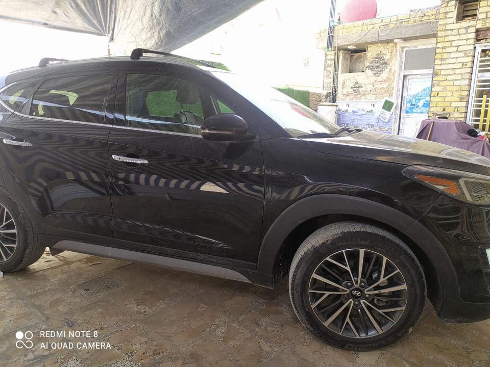 توسان موديل 2021 الشكل  القديم محرك 2400 فول مواصفات ماعدى الفتحة ماشية 29  تبديل البنية والقديم موجود وصبغ جاملغ الايمن حالة جيدة للتواصل على رقم ***********
