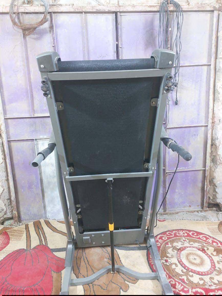 جهاز جري للبيع وزن 130 كيلو مكان بغداد البلديات ومتوفر توصيل مجاني
بغداد شغال ع الفحص سعرة 200وي توصيل


**إذا كنت صاحب هذا الإعلان وتريد حذفه لأي سبب، رجاءا أرسل رسالة إلى الدعم الفني**