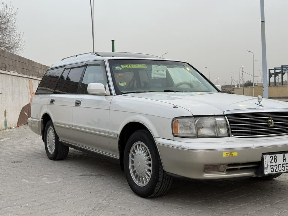 سلام عليكم ارنب استيشن 7 راكب  طويل اصل مكفوله من الكص والنقل جثه والضربه القويه والصبغ العام بيه رشات صبغ تجميل طخم تاير ويل كب جديد  كير ومحرك جدد 2500 حداديه جديده كهربائيات كله جاهزه تبريد ثلج  سنويه جديده لغايه 2031 بئسمي رقم دولي سياره جاهزه ومال جناي تراي وين ميعجبك سعر 75 مكاني البصره الشراي يتصل مكلف بلنشر ت/*********** /***********
