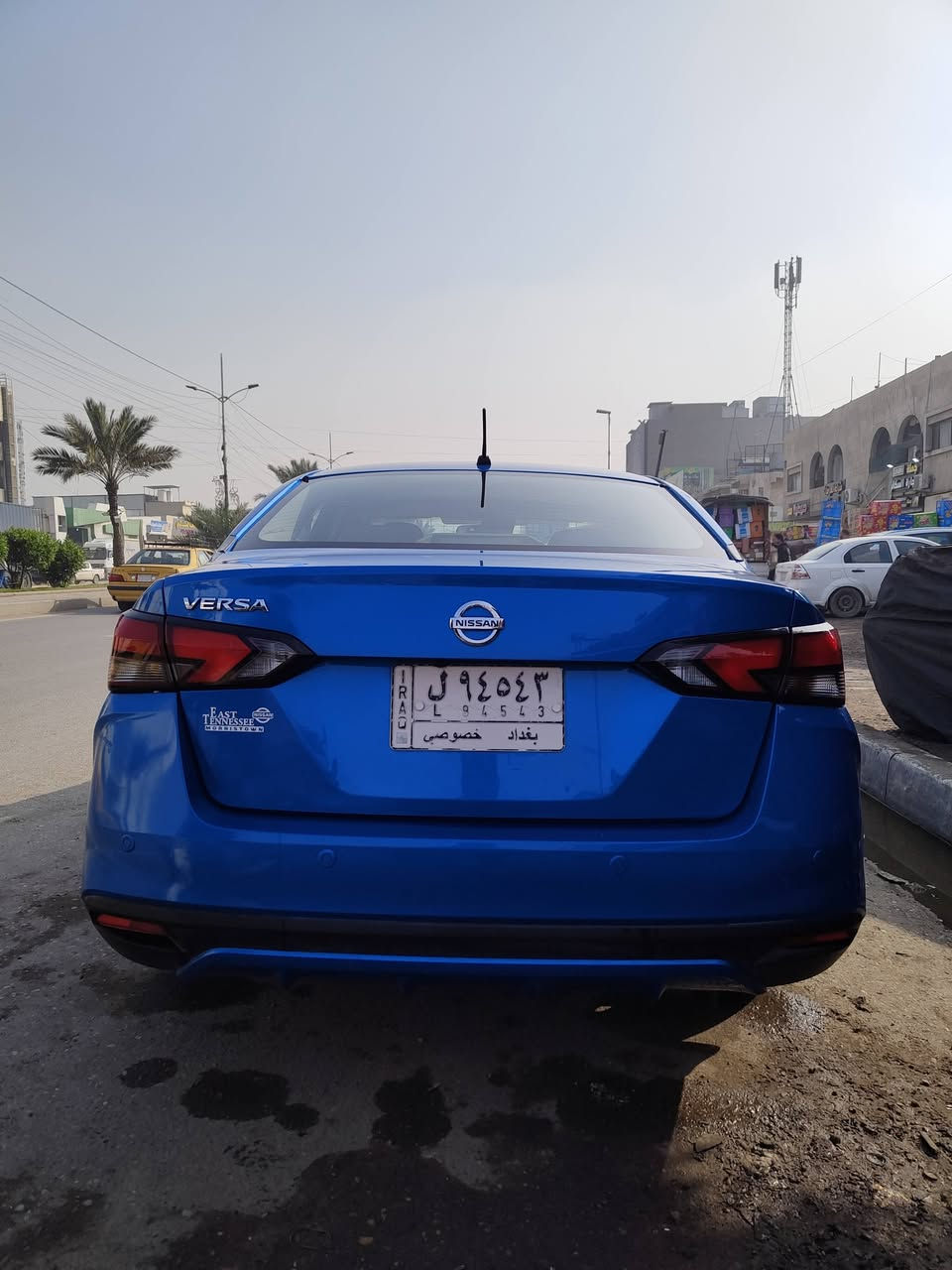 نيسان فيرسا 2020 
وارد امريكي 
محرك 1600
مواصفاتها معروفة 
بيها 5 قطع حار( البعض منهن رصعات صبغتهن للجمالية)  
سعرها 100
التواصل شريحة او واتس 
***********
