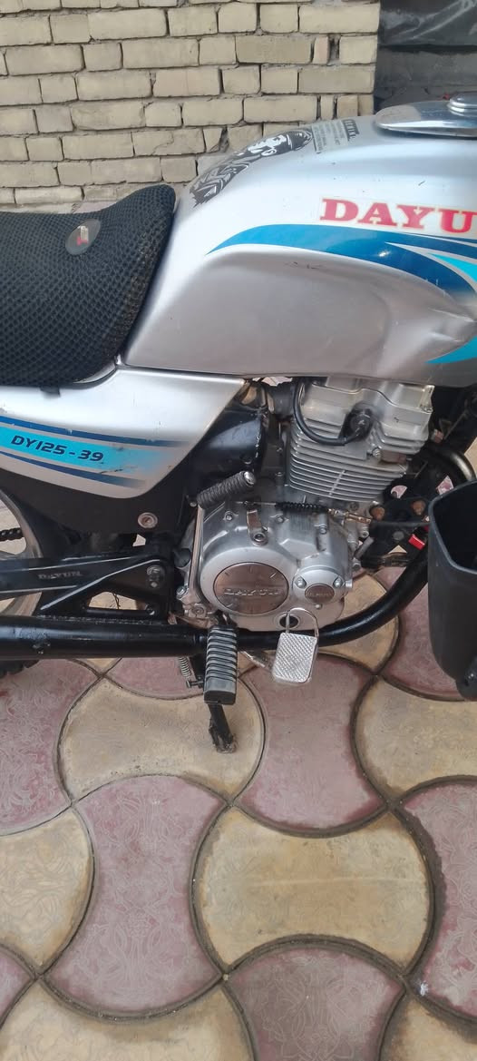 دايوان للبيع
بيهه بخار يجي ويروح 
موديل 2020مكاني بغداد عبيدي 
لسعر 650للستفسار ***********
