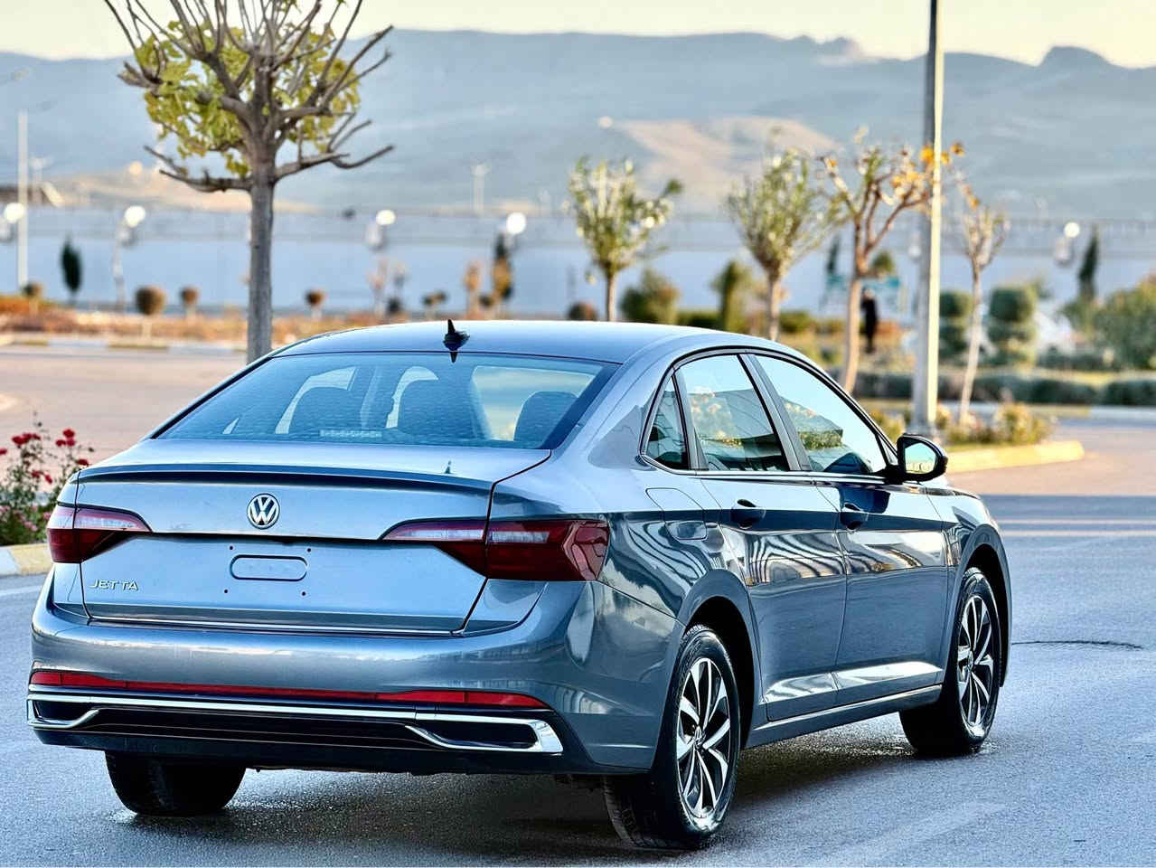 بسم الله الرحمان الرحيم
                                 VW jetta 2024  
مواصفات 
رادار .. كوشن هیتەر .. ئۆتۆماتیک ..
  نرخىی١٤٩وره قه 
سنوق بۆیاخە بە بێ ناو گرتن .. 
سەیارەکە لە سلێمانیە .. 
٢ مانگ کاتی لە گەڵە 
بۆ زانیاری زیاتر پەیوەندی بکە 
***********
***********
»«»«»«»«»«»«»«»«»«»«»«»««««««»«»««»
                فولكس فاگن جيتا ٢٠٢٤ 
المواصفات :- 
رادار جانبى :: رادار امامى :: اوتوماتك :: مود القيادة 
الشاشة المس ::: كاميرا 
السعر ::: ١٤٩ورقه 
بس صندوق صبغ بدون ارباك بدون دواخل 
مكان السيارة ::: السليمانية 
شهرين ويا رقم كاتى 
***********
*********** السليمانية, العراق
