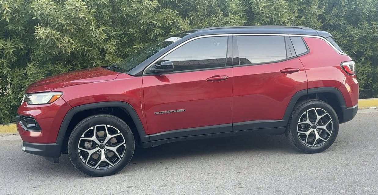 سلام عليكم كومباس لمتد ٢٠٢٥ فول مواصفات ماشية ٥ الاف ميل بعدها زيرو السيارة بيها شبر صبغ بكصة البنيد بقية كفالة حتى الدعاميات مكفولة منفيس باسمي للبيع ب١٧٥$ للاستفسار ***********
