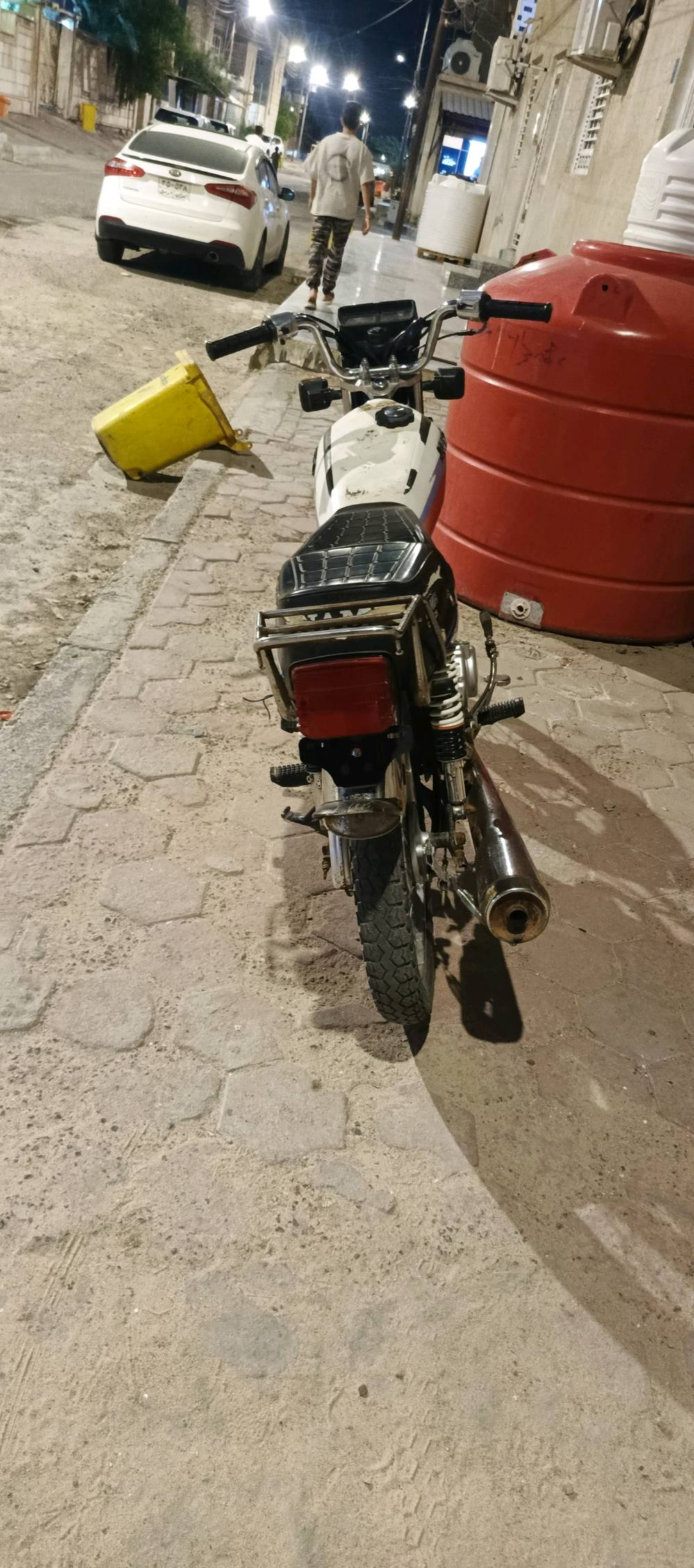 دراجه نامه ايراني شلامجه اصل محدثه ٢٠١٠ محدثه جديد دراجه كلش نضيفه وحلوه سعرها مليون ٤٠٠