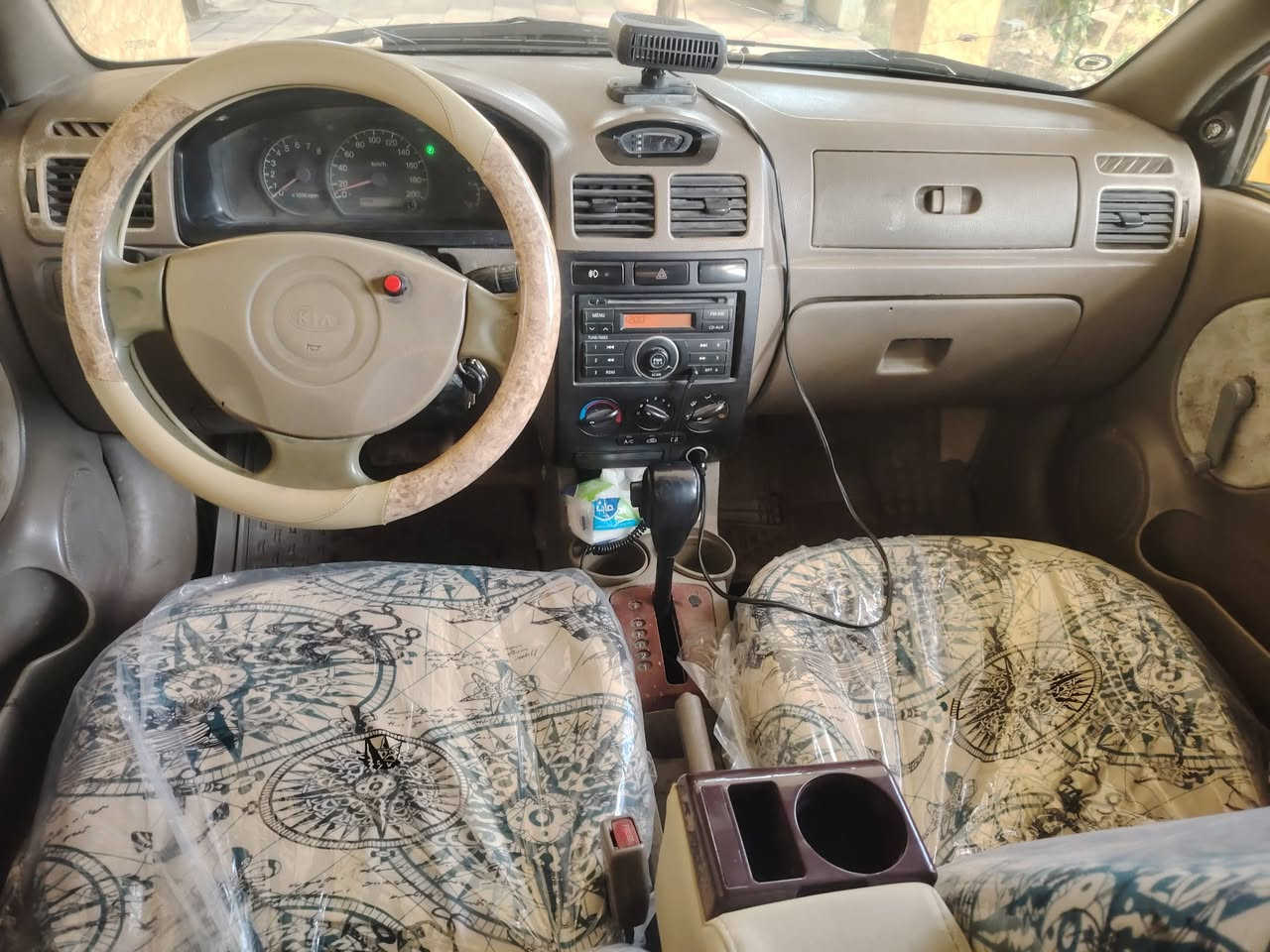 كيا ريو ٢٠٠٤ خليجي
رقم بغداد سنوية ٢٧ تحويل مباشر
مصفره هيه وغرامات
كير مكينه بلادي كفاله
مكينه ١٦٠٠ لاتنقيص ولا تبخير
كير أوتو
منضومه تبريد كامله وجديدة
كهربائيات كلها شغاله
غرفه ودشبول جديد
مكان بابل
السعر ٣٥
***********
***********
