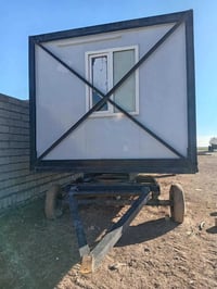 كرفان للبيع الطول ٩ والعرض ٤  السعر على الرقم 07502921204*07705259240