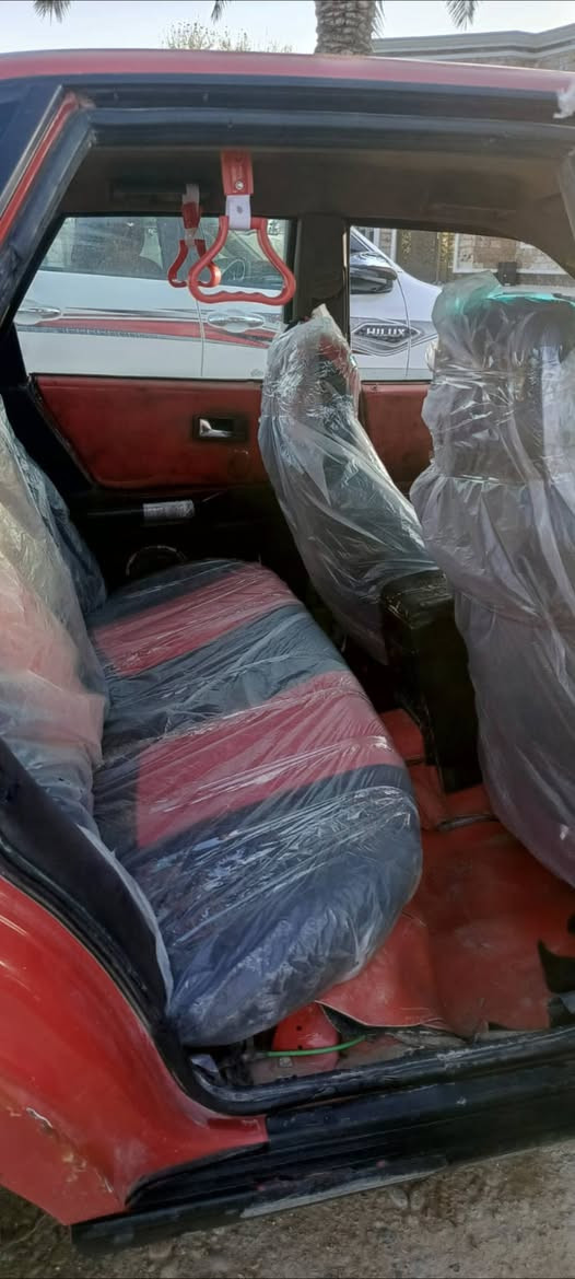 السلام عليكم اخواني 
سيارة AUDI موديل 93 حجم 08 المرغوب سيارة حبل محرك شرط مجفت جديد حجم 18 كير شرط  نكرة سلف كهربايات شغاله لايت زنون عالي ناصي  بس تشغل تمشي تايرات جدد مكان السيارة صلاح الدين تكريت 
السعر 9 اوراق وبيها مجال بسيط اتصل وتدلل 
***********
***********
