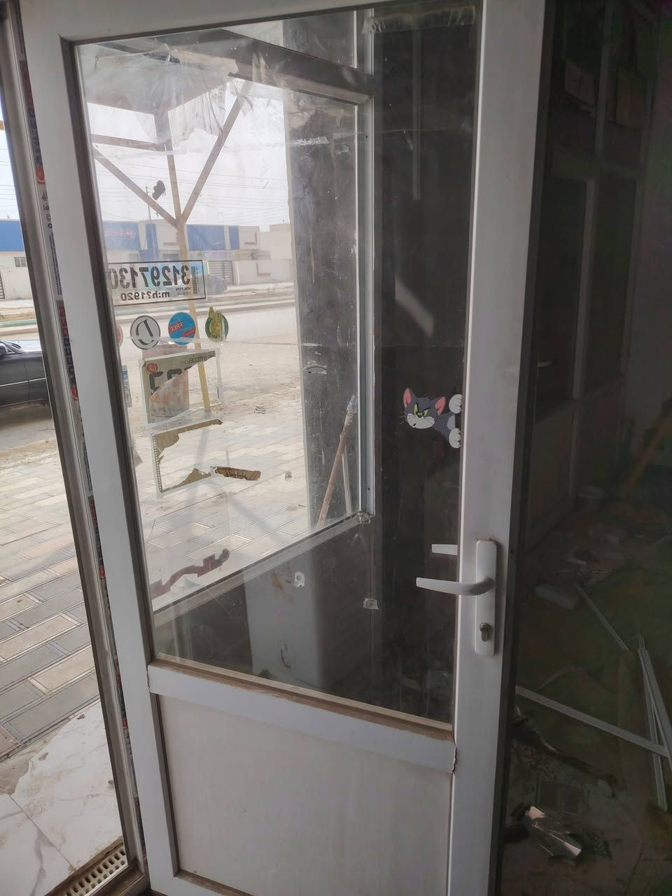 جام خانه عدد 2 بعدهن جدد قياس الوحده رتفاع 3 ونص وعرض 3
رقم الهاتف ***********
