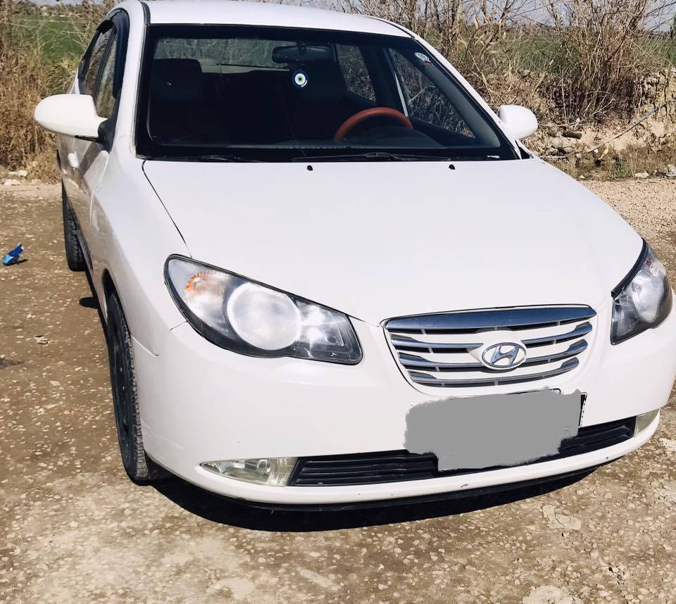 سلام عليكم هونداي افانتي ادوات دخول جديد الشكل المقدس الصابونه كصه جنطه فقط موديل 2011 تخم تاير باتري جديد حداديه تبريد السياره جاهزه  كير ومكينه عله وضع الشركه عله اخر حبايه بيهه ارقام فقط بدون سنويه السعر 40  وبيهه مجال قليل  العنوان النجف لاشرف لاستفسار ***********
