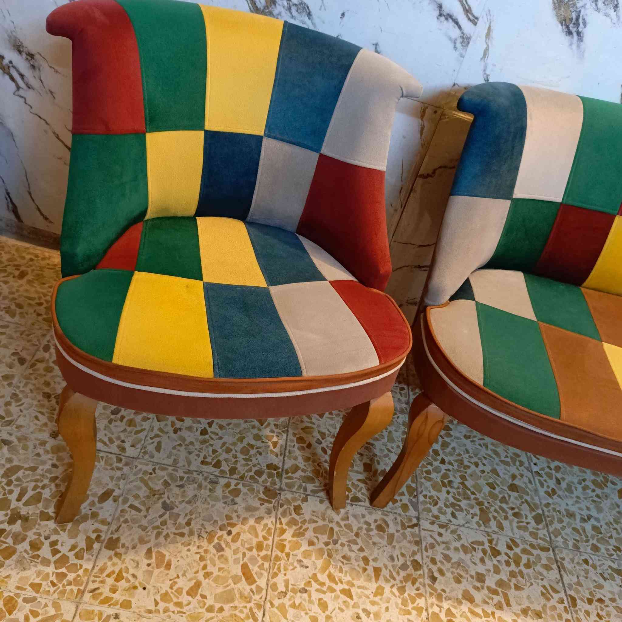 تخم خشب صاج قماش قديفه مقاعد خشب تخم تكمه كلش نضيف 8 مقعد ثنين قنفات أم نفرين و 4 كراسي سعر 250 بغداد, العراق


**إذا كنت صاحب هذا الإعلان وتريد حذفه لأي سبب، رجاءا أرسل رسالة إلى الدعم الفني**