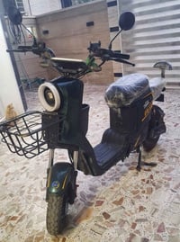 R9 • شغالة • نضيفه