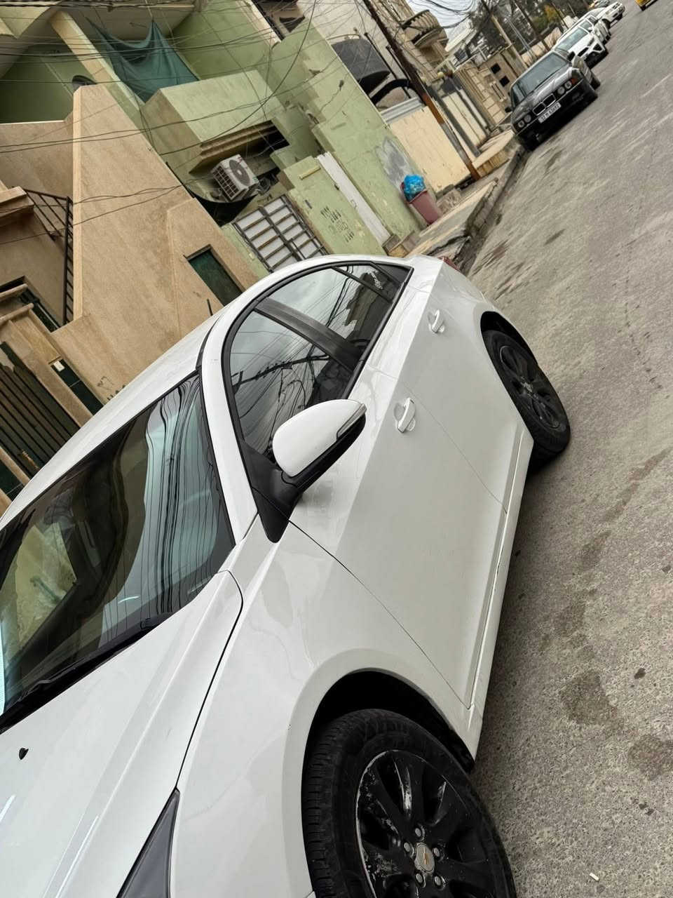 السلام عليكم
شوفرليت كروز 2017 للبيع 

خليجي 

محرك 1800 دوش بدون تيربو 

رقم اربيل تحويل وكالة بشرط 

سياره جاهزه من كل نواحي محرك وكير بشرط 

مواصفات سياره نص فول تحكمات ستيرين جهتين كروز سرعه 

طخم تايرات جديد باتري جديد طخم حداديه كلو جديد بشرط تصعد بيها ماتحس بطسه 

سياره جديده بمعنى الكلمه 

السعر 100 وبيها مجال غرامه 5 ورقات تنزل من سعر والشراي بي خير ويدلل

رقم الهاتف ***********
