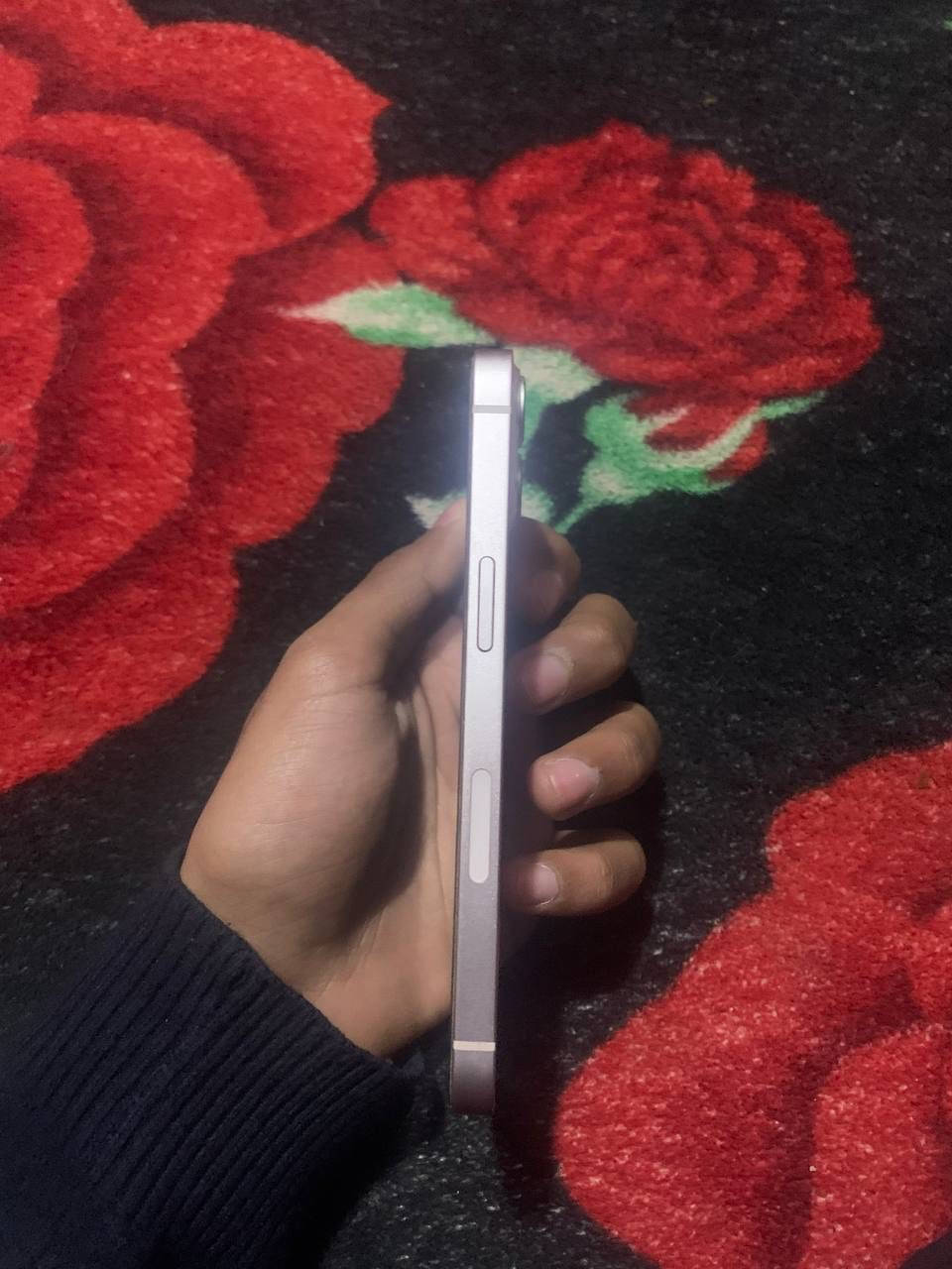 سلام عليكم 13 عادي وتربروف ذاكره 128 ب76 ب320 بي مجال فقط هذا خط مكان سدة الهنديه***********
