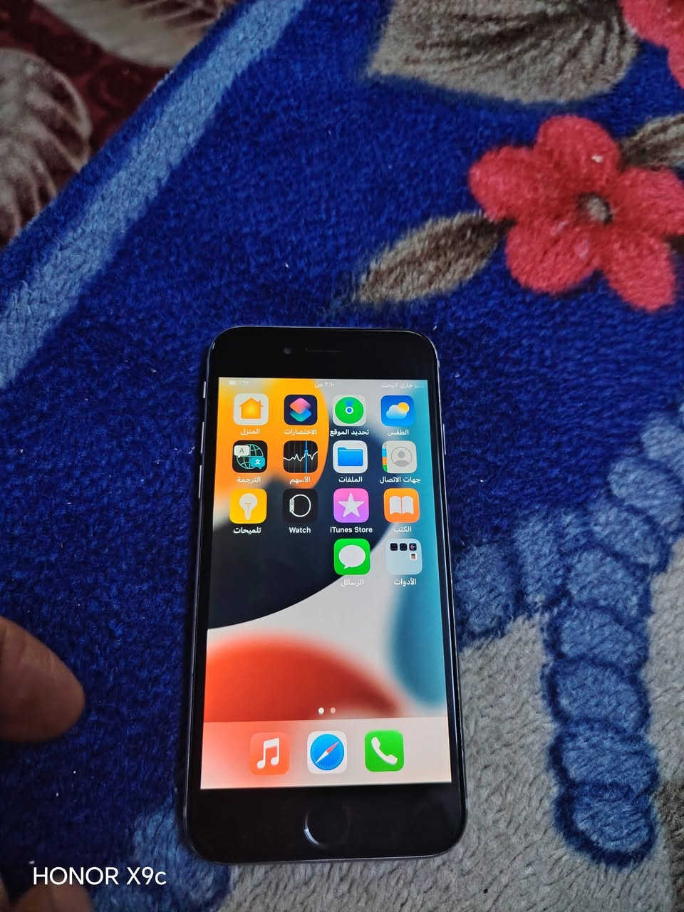 السلام عليكم ايفون 6sمكفول وكله شغال للبيع سعر 40 الف مكاني البصرة ***********
