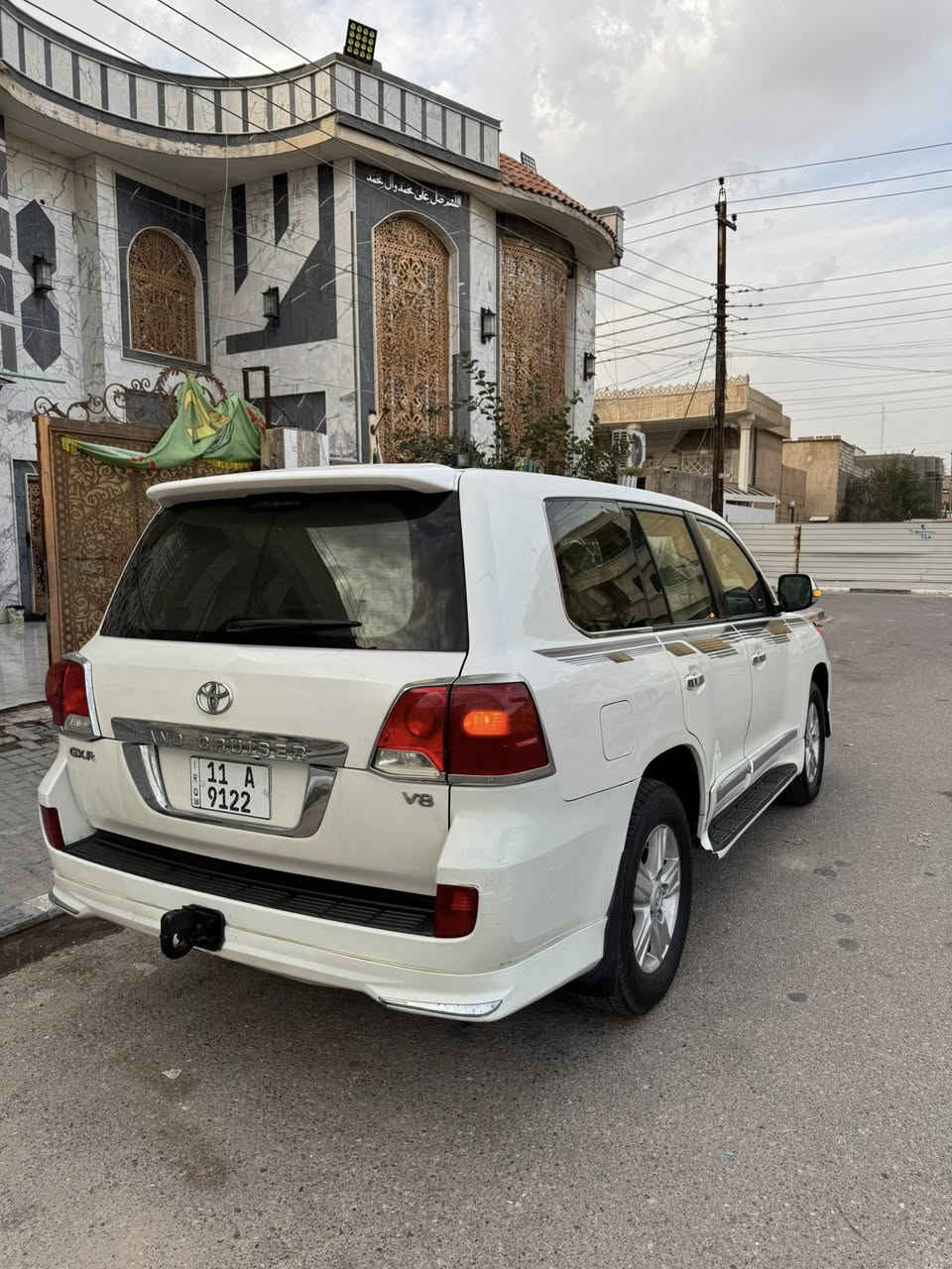 سلام عليكم لند كروز GX.R فول موصفات 2015كاز كاز 8 سلندر مكينه بل جيس سياره كامله من كل شي ما نقصه اي شي بيه ثلاث قطع
رقم الجديد تحويل ثاني يوم سعر منسب 365 وبيه مجال لل شراي مكان السياره البصره *********** خوان رسايل لحد يرسلني الشراي يتصال ما متواجد عل فيس
