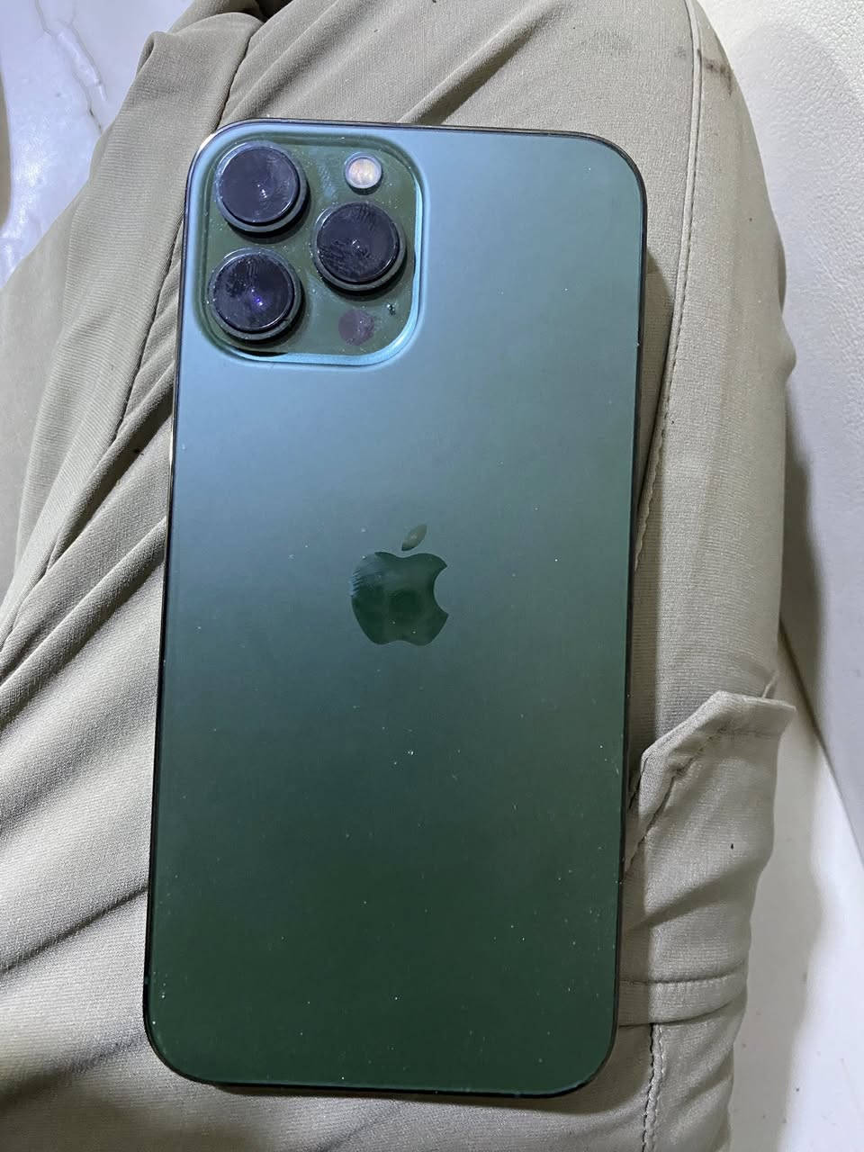 سلام عليكم ايفون ١٦ برو ماكس السعر ٦٥٠. مكفول بي طبع خفيف بل شاشه على وضع الشركه البطاريه ميه شرط ما مفتوحه جهاز كلها بلادي اصلي  شرق اوسط مكاني محاويل 
*********** بي وتساب
