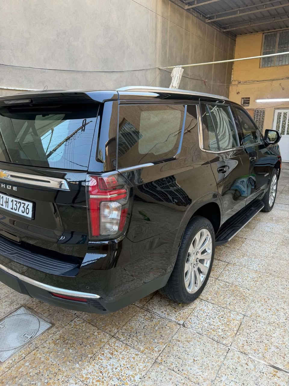 تاهو 23 LS بجم البريمير حتى الويل مال بريمير حجم 22 
( مكفولة كفالة عامه ) عدا بارد بسيط جدا بالجاملغ الخلفي عكس السايق رقم بغداد تحويل مباشر ((بدون اي مراوس 
ماشية 57 
محرك 8 سلندر 5300
المواصفات معروفة مال ال LS
• بصمة تشغيل وأبواب تشغيل عند بعد
 بصمات اصليات ثنين موجودات ومالكها يمي بالحلة 
السياره كلش جديده جدا بمعنى الكلمه مكانه بالحلة مركز 
السعر 457 بيها مجال بسيط جدا وجماعة ال 44 لمع احترامي لكم لتعلقون 
مالكها يمي بالحلة كوبل اوديك عليه 
السونار مرفق بالصور مع ذالك الا تسوي سونار جديد 
للاستفسار ***********
