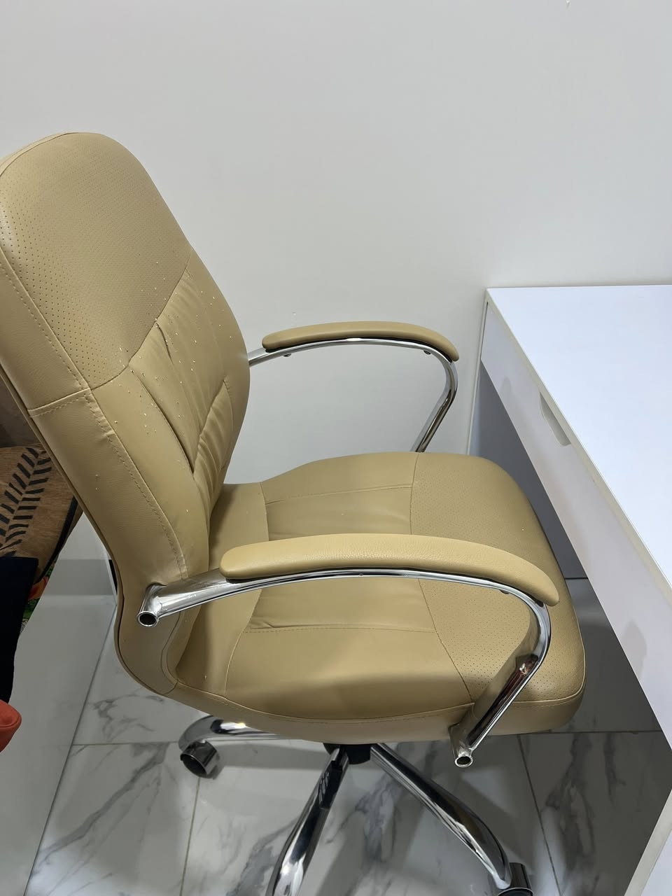 ميز وكرسي قراءة


**إذا كنت صاحب هذا الإعلان وتريد حذفه لأي سبب، رجاءا أرسل رسالة إلى الدعم الفني**