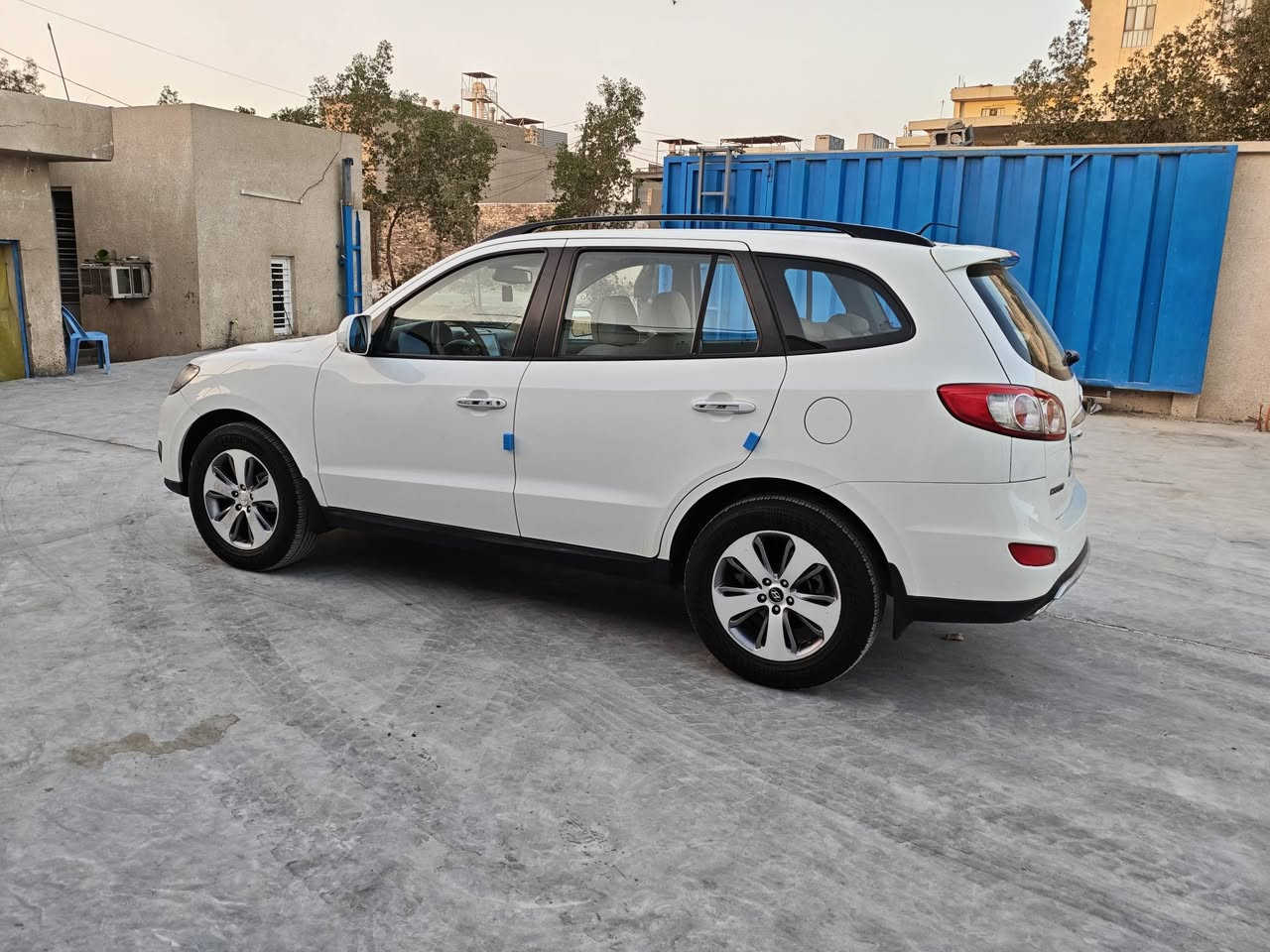 السلام عليكم سنتافي 2012 رقم بغداد فوول مواصفات 6 سلندر بيه صبغ ٤ قطع سيارة جديدة وجاهزة محرك كير مكفولات صدر امامي خلفي جديد تخم تاير جديد للاستفسار *********** السعر 145 ورقة مكان بغداد
