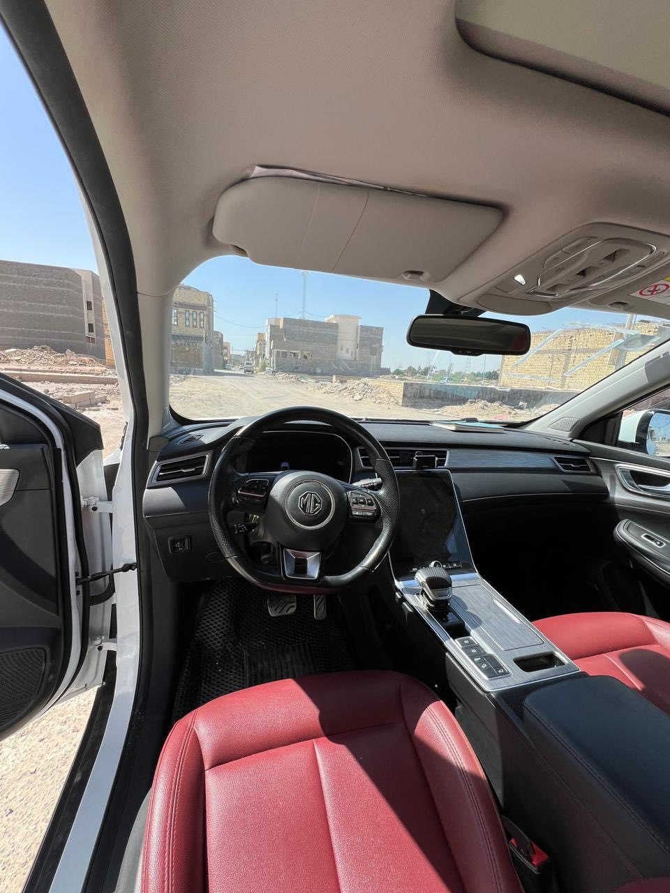 ‎للبيع
MG فئة RX5
‎موديل2024ماشية 40 الف 
‎بعدها بالضمان 
‎محرك 1500 تيربو رياضي
‎فول مواصفات 
‎فتحة سقف بانوراما 
‎مقاعد جلد وكهرباء 
‎شاشة تحكم بالسيارة 
‎كاميرا 360 درجة امامية وخلفية وجانبية 
‎انارة داخلية وخارجية LED 
‎شاحن واير ليس 
‎بصمة ابواب وتشغيل 
‎هاند بريك دكمة 
السعر ١٥٥ وبيه مجال 
مكاني البصره  خمسميل شارع الميثاق ‎
رقم الهاتف (***********)
