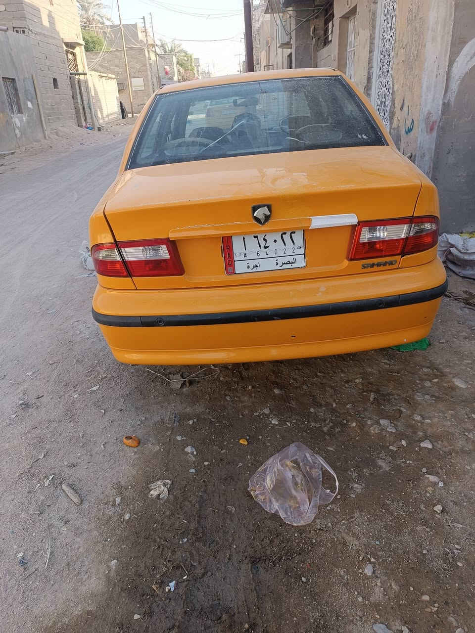 سمند موديل  17 سياره حلوه وجاهزه مصفره هيئه وغرامات راعي يريد تحويل العنوان البصره الزبير غير متواجد علفيس السعر 35   رقم الهاتف ***********
