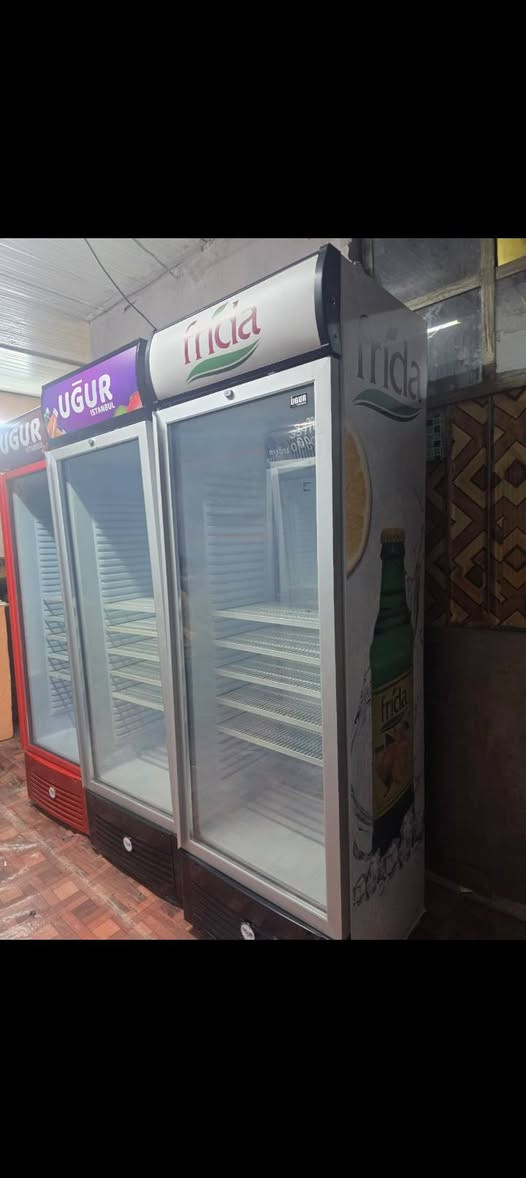 يا الله اسلام عليكم عارضات عامودي و افقي جديد طك كارتونه و ضمان سنه صيانه ولسعار  بسعر المصنع العنوان بغداد حي البتول الشراي ينتصل و بل خدمه ***********
