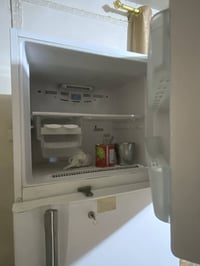 ثلاجه هيتاشي ياباني • راشديه مقابل حسينيه • قابلة للتفاوض