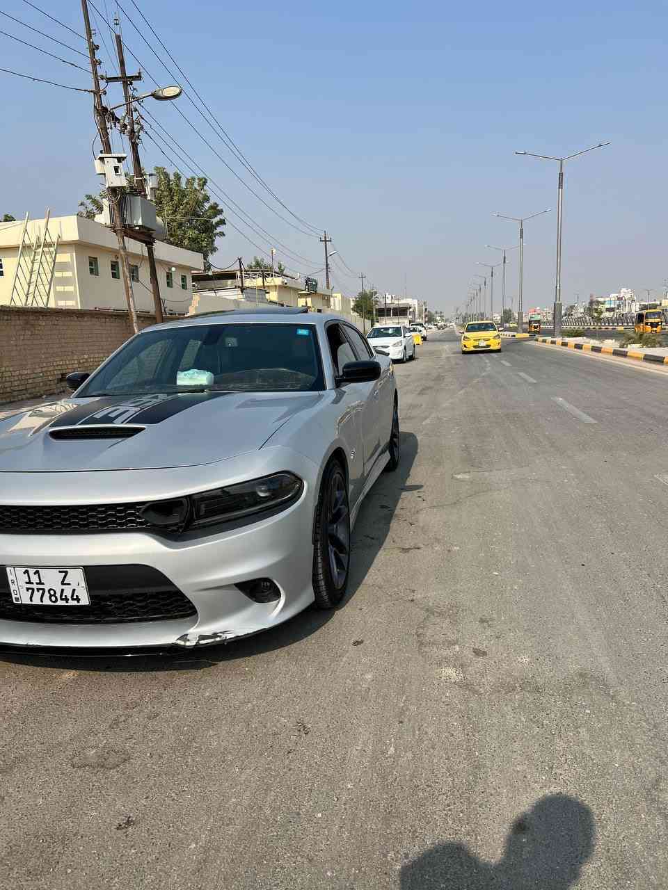 ✨عيدكم مبارك…وكل عام وأنتم بخير 

🚘 جارجر SRT اسكات باك (Scat Pack)
موديل 2023 ✅ أصل
مكينه 6400cc ⚙️
8 أسلندر 🔥
فول مواصفات 🌟 من:
حساسات 📡 / كشن خزن ميموري 💺 / كشن كنتاره وجلد 🛋️ / فجوج Brembo 🛑 وباقي المواصفات معروفه

صور الحادث مرفقه 📸 ويه المنشور
تبديل بابين أصليات نفس اللون 🎨 جام لغ صبغ فقط

📍 العنوان: ديالى – بعقوبه
💰 السعر:  320ورقه 

📞 للاستفسار:***********
