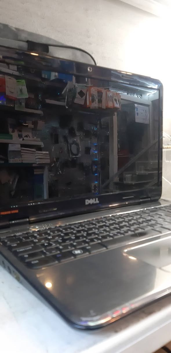 السلام عليكم 
لابتوب ماركه ديل  
مواصفات:Core I 5 
Ram:4
Hard:500Gb
سعر:١٠٠الف
متوفر توصيل جميع محافضات العراق


**إذا كنت صاحب هذا الإعلان وتريد حذفه لأي سبب، رجاءا أرسل رسالة إلى الدعم الفني**