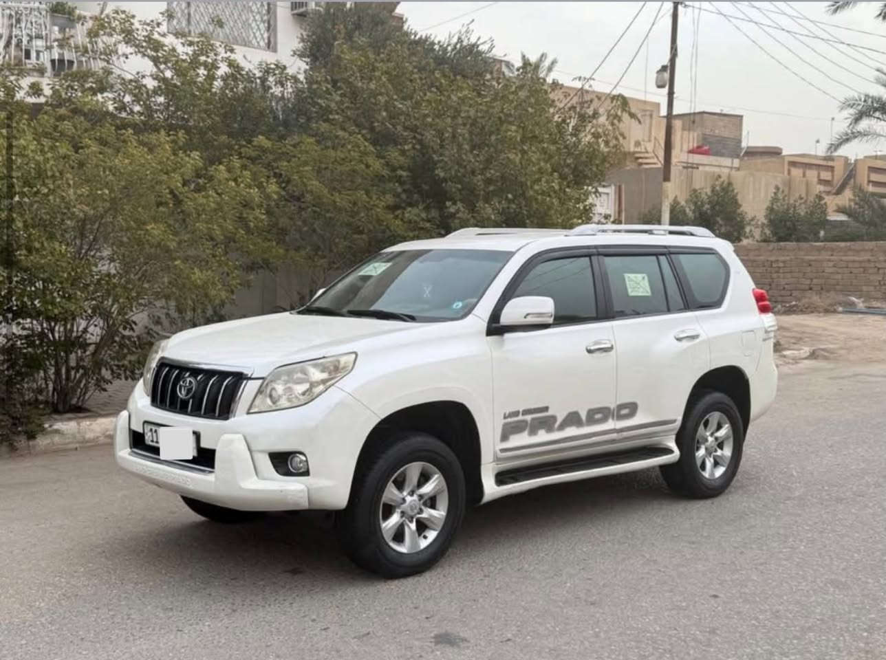 السلام عليكم للبيع برادو مديل ٢٠١١محرك ٤/٢٧٠٠السياره خليجي سعوديه السياره مواصفات حلوه عليهه منضومه غاز  السياره بيهه بارد  بل منشور مكان السياره بغداد البلديات ***********السعر ٢١٥ او بيهه مجال حك الجيه
