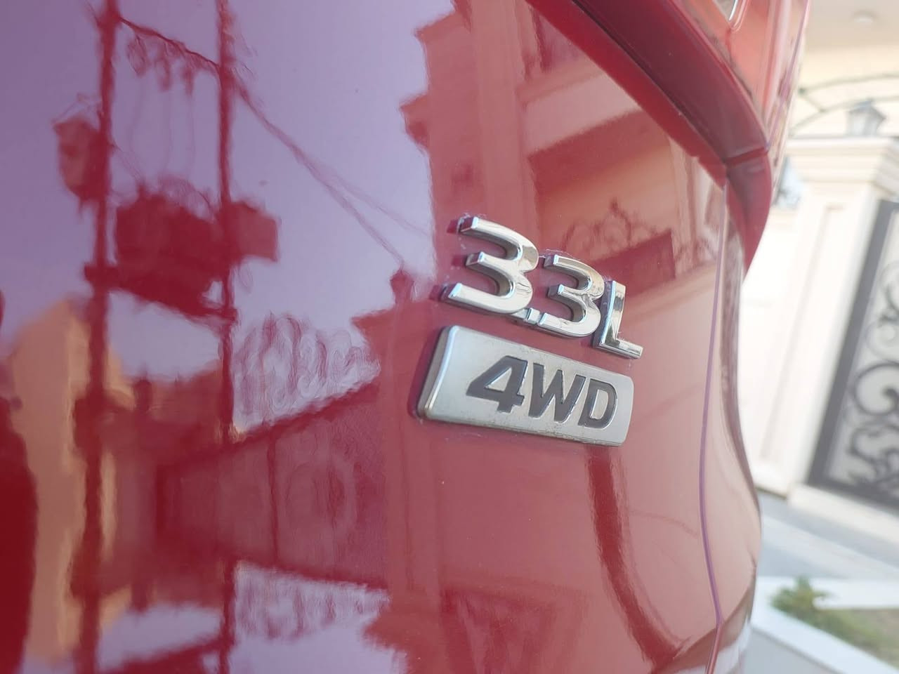 للبيع سيارة هونداي سنتافي موديل ٢٠١٤ خليجي فول مواصفات من عدا الفتحة و البصمة محرك ٦ سلندر دوش السيارة بيها (ربع جالملغ صبغ فقط) و بيها مكانين او ثلاث تعديل بارد بسيط و الباقي مكفول سيارة كير و محرك مكفول و ما مفتوح ب شرط سنوية جديد رقم جديد زينكة مدفوع يعني سيارة ربع دينار مصرف مابي 
مواصفات 
بلاجكتور 
لايتات أمامية و خلفية زينون + LED 
حساس خلفي + كامرة 
ويل كروم حجم كبير 
اشارة بالمراية + يدات نيكل 
محرك ٦ سلندر ٣.٣ دوش مرغوب و ما مفتوح 
فورويل 4WD
كشنات جلد + كشن كهرباء 
٤ جامات كهرباء + مراية كهرباء 
تحكم ستيرن فول + تحديد سرعة 
شاشة اعطال 
تبريد بيانو (لمس)
٧ راكب + تبريد ٣ قطعة 
داخل اصفر 
بردات خلفية بلادية 
و بعد مواصفات هواية مكان سيارة كركوك سعر ١٥٥ و بي مجال بسيط رقم موبايل *********** كركوك, العراق
