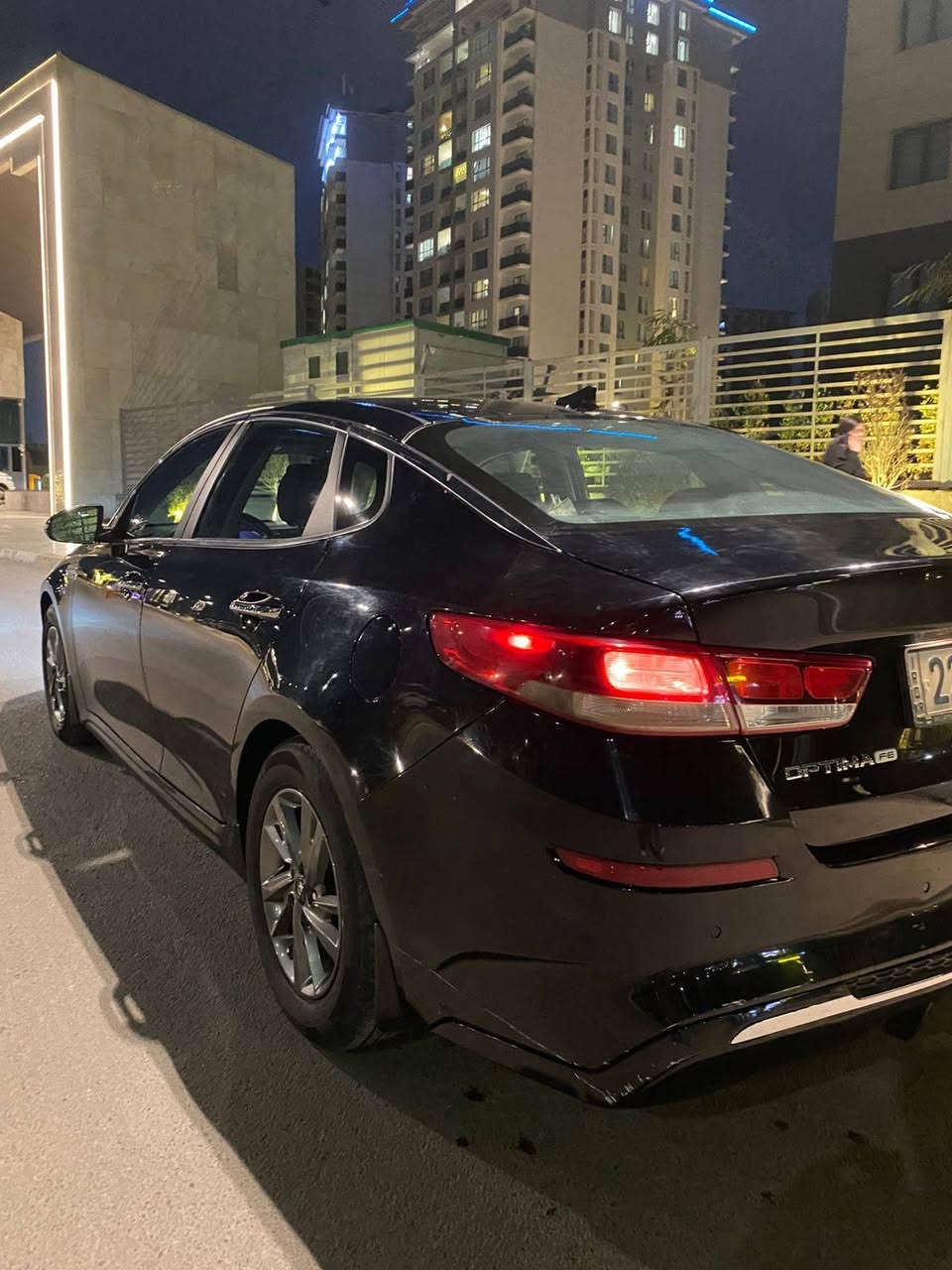 السلام عليكم كيا اوبتمأ موديل 2019 سياره وارد امريكي حادث جاملغ وبنيد سياره خير  من الله صدر تخم تاير كله جديد موصفات تحكمات سترين شاشه رادار امامي خلفي كامرا دواره مكاني بغداد حي الجهاد رقم ***********
السعرر 116 وبيه مجال بسيط بيع مستعجل
