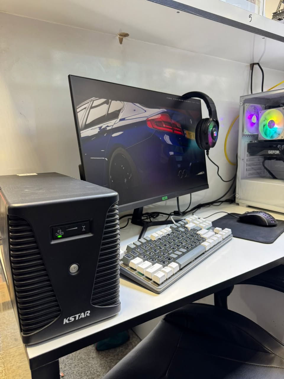 السلام عليكم تجميعة (ps) كاملة مستعملة نظافة 95%  عدد 4 

المعالج \ Intel Core i5-13400F 

كرت الشاشة \\NVIDIA RTX 3070 8GB Phoenix

RAM\\16GB - DDR4- 3200MHz- RG

وحدة التخزين \\  1TB Lexar NM620 M.2 NVMe SSD

الشاشة:\\ 25 بوصة IPS FHD بتردد 185Hz

 ويها كيس من شركة \\KSTAR 2600

كرسي + ماوس +كيبورد+ سماعة\ كلهم مال كيمنك 

وندوز 11 هدية مأكتف و كامل و منصب بيها العاب بس شدها و العب 

السعر ملون و نص 1.500.000 و بيها مجال 

توصيل داخل بغداد فقط \\ *********** \\***********
#العراق #تجميعة
