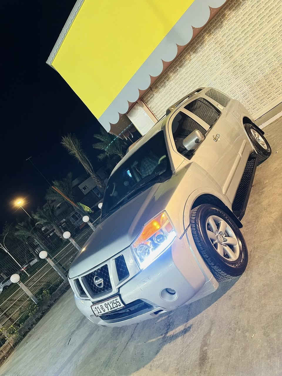 ارمادا 2008 رقم بغداد الدولي 8 سلندر بلادي
سياره جاهزه وبدون اي نواقص شرط 
سعرها ((( 87$ ))) وبيه مجال بسيط ***********
عنواني شارع فلسطين
