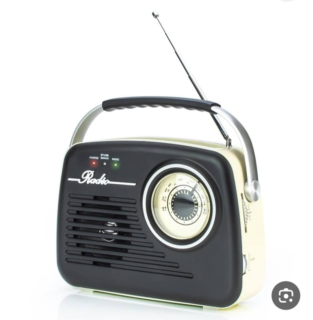 راديو شحن وكهرباء
موجات Am. Fm 
منفذ هتفون
منفذ اوكس
منفذ رام
منفذ فلاش
بلاتوث 
متوفر توصيل كل محافظات العراق


**إذا كنت صاحب هذا الإعلان وتريد حذفه لأي سبب، رجاءا أرسل رسالة إلى الدعم الفني**