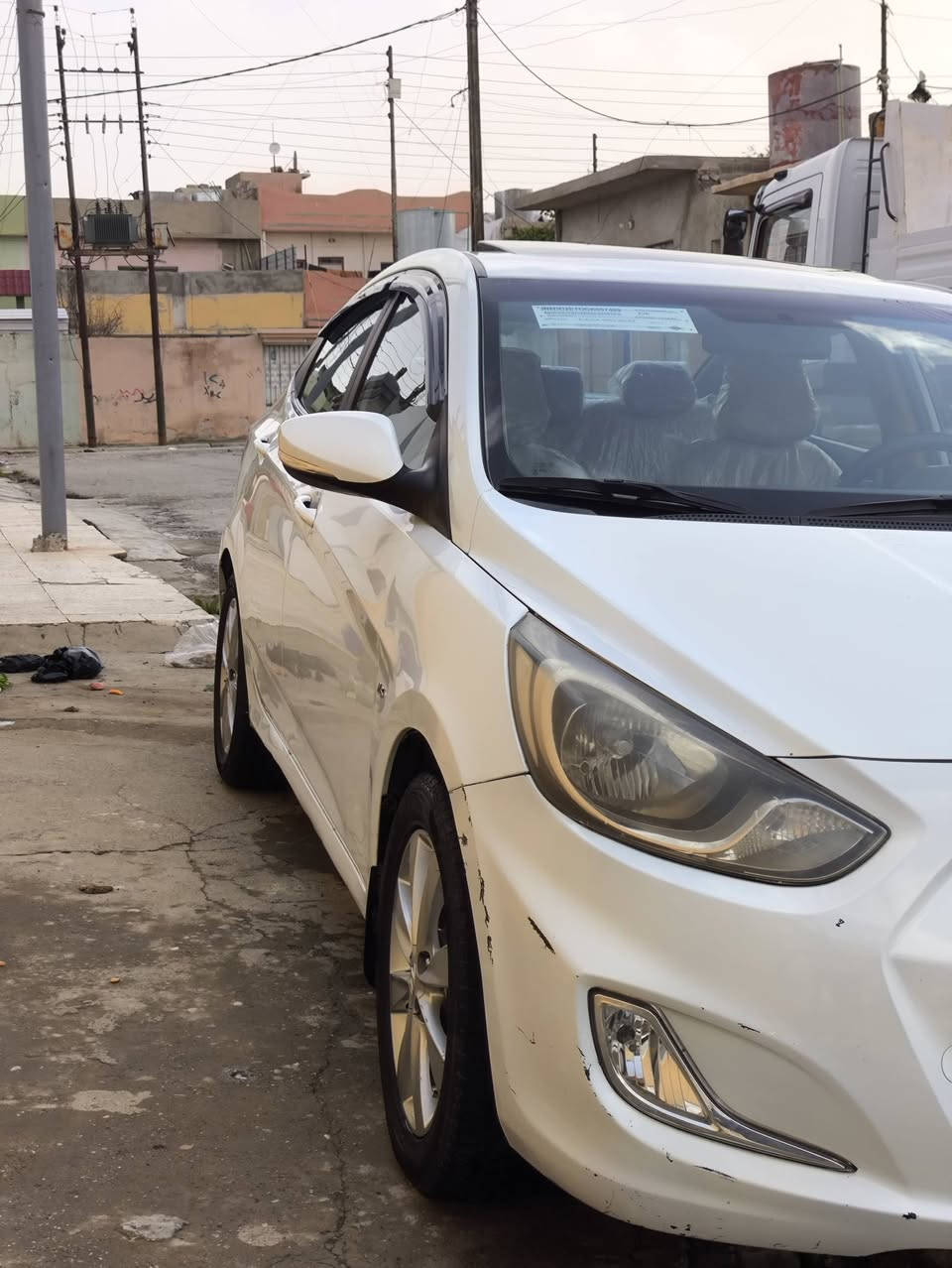 اكسن البيع موديل 12كوري مكينه كير شرط تبريد ثلج جاملغ خلفي بارد  السعر 110ورقه بيها مجال قليل *********** عنوان موصل
