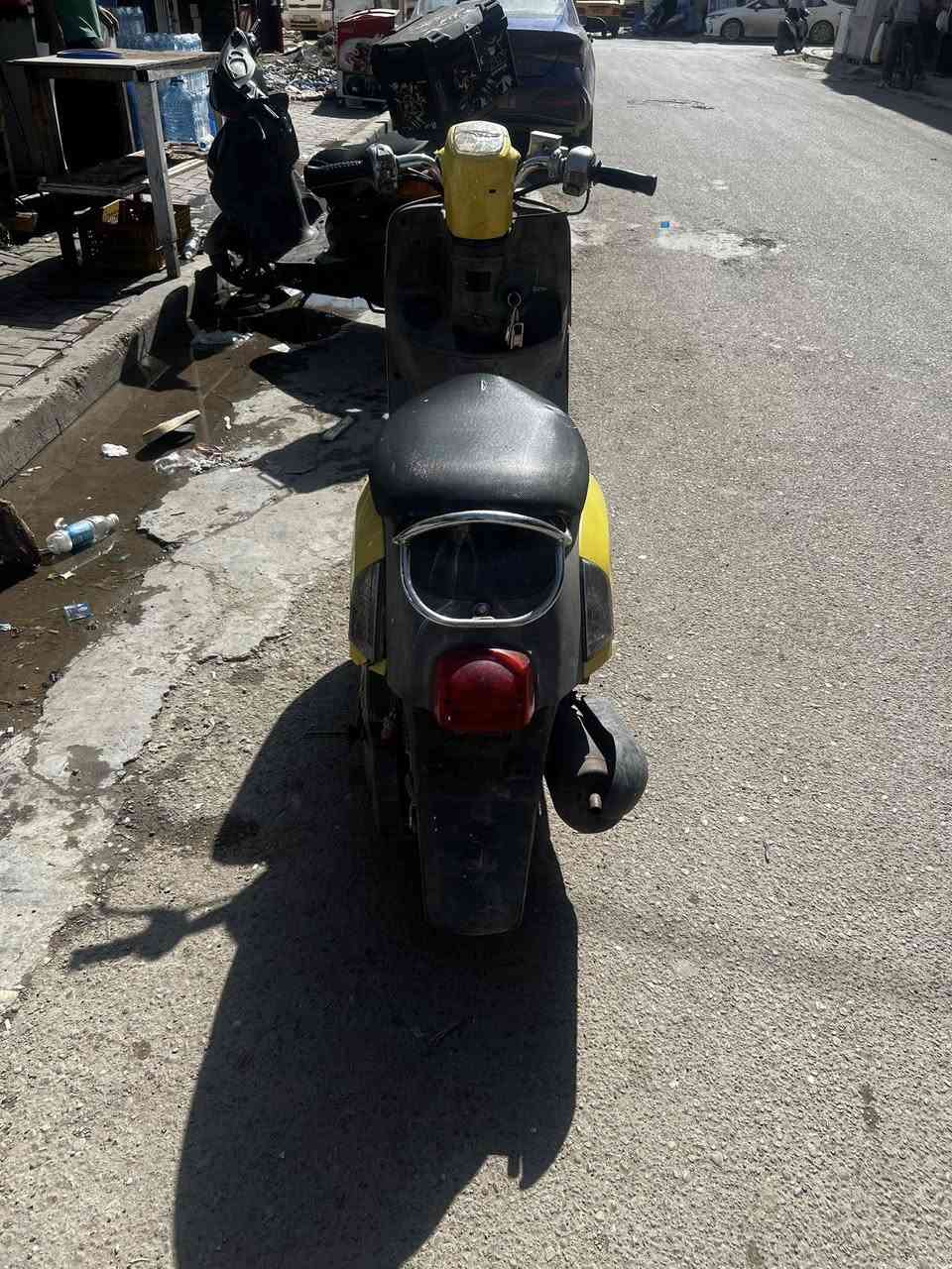 سلام عليكم دراجه بوليس لبيع او مراوس حسب لقناعه دراجه كلش حلوه ونضيفهنقصه بس عداد سرعه ول اشاير مكاني بغداد الاعضميه ***********
