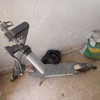 سكوتر للبيع نقصة تاير ويده مالة مشي 07500278573