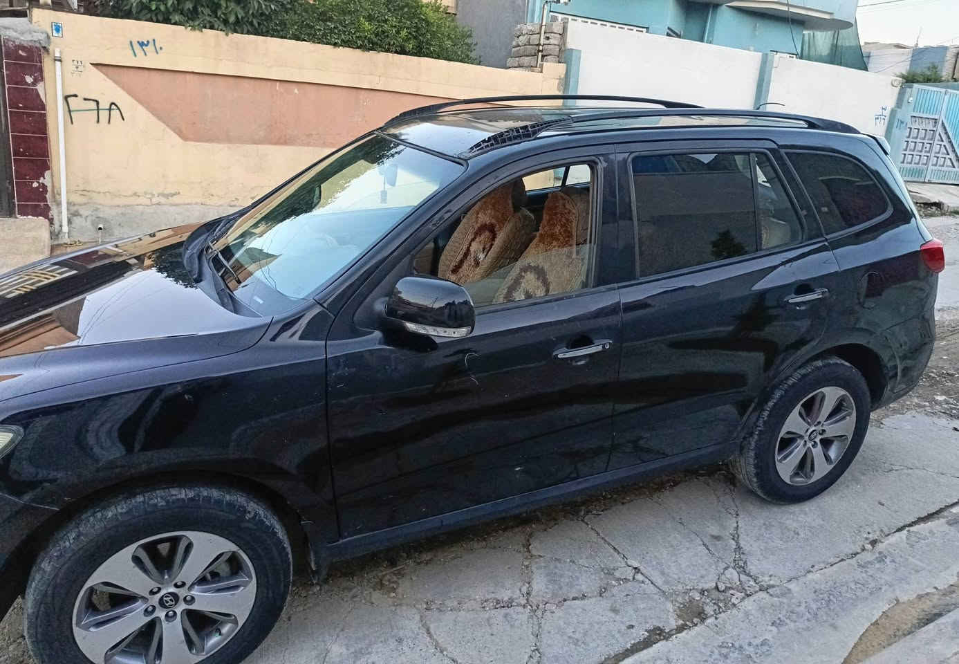 سنتافيا 12 رقم اربيل خليجي 7راكب تبريد 3 قطع فتحة بالسقف محرك 2400 ويل كب اشارة بالمري تحكمات السعر 125$ وبيها مجال العنوان موصل الايمن الاستفسار على الرقم ***********
