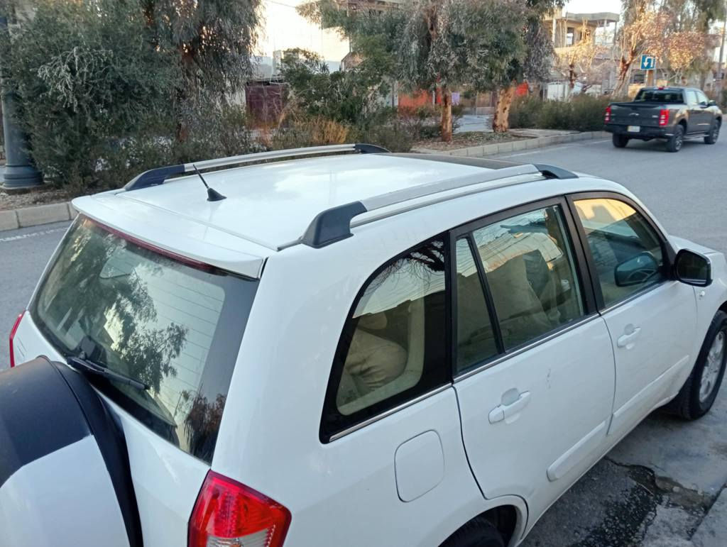 شێری تیگۆ مۆدیل  ٢٠١٢ 
تۆماتیک ناوزەرد سڵاید  فولە
گێروو مەکینەو تەبریت لەسەر سویچ 
ئاوێنە وجا م کارەبایی وحاسەیە 
بەنزین زۆر کەم دەخوات
کوشت جڵد کوشت هیتەرە 
 سوکان ڤۆلێۆم  قفڵ مەرکەزی و ئیکۆیە  ٢پارچەی بۆیاغە 
سەنەوی پلاستیک بەشەرتی حاسیبەو ئەوەلیات و غرامەی لەسەرنیە وچوارتایەی تازەم بۆبەستوە
شوێن . حاجیاوا -ڕانیە 
38 $ ومعامەلەیەکی کەم
***********
*********** رانية, السليمانية
